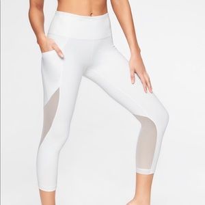 Athleta Fearless Mudra Capri